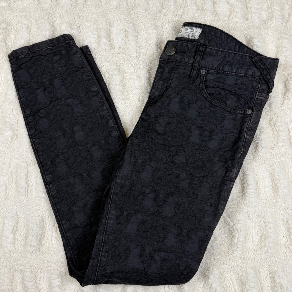 Free People Black Floral Damask Textured Skinny Jeans W27 Mid Rise Boho 51855